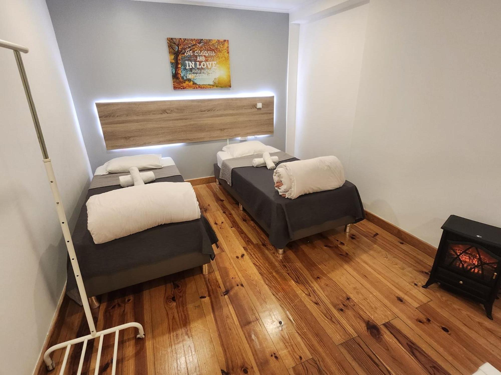 Daora Lisbon Low Cost Hostel Екстер'єр фото