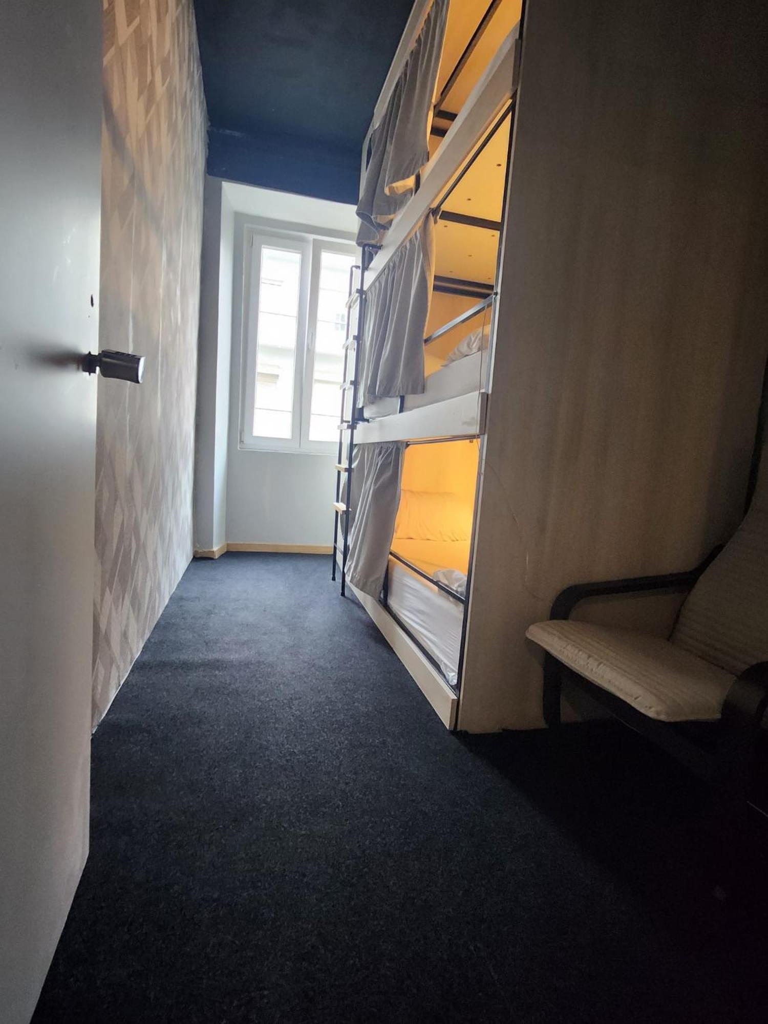 Daora Lisbon Low Cost Hostel Екстер'єр фото