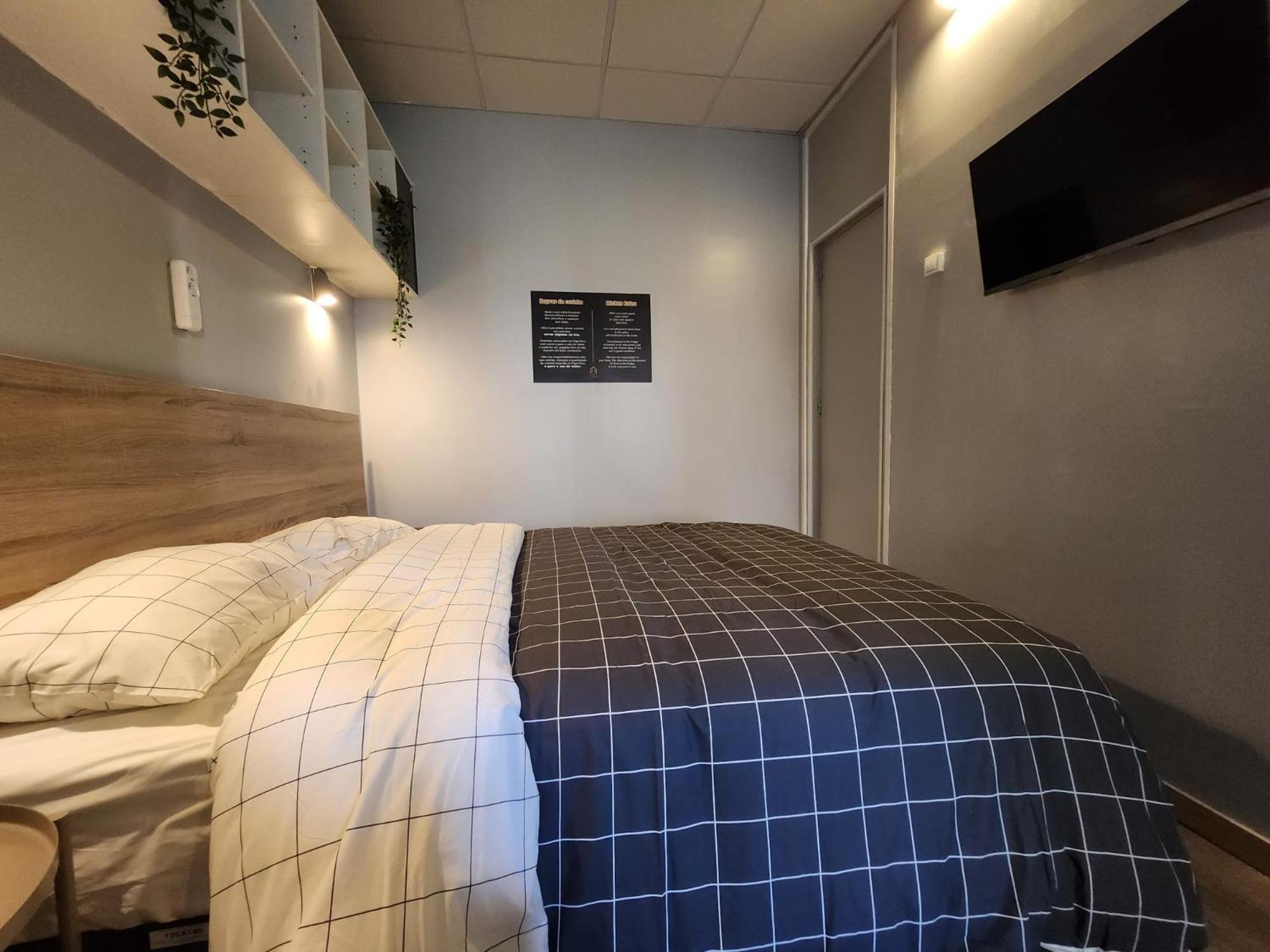 Daora Lisbon Low Cost Hostel Екстер'єр фото